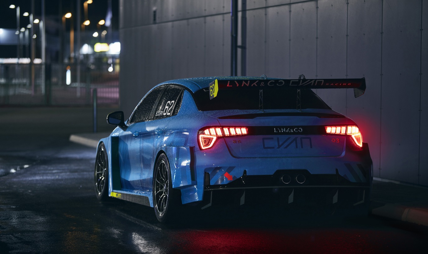 C:\Users\user\Desktop\新增資料夾\20181031\619-Car Guide\Lynk & Co\5bcd7a70ec05c4b746000083.jpg