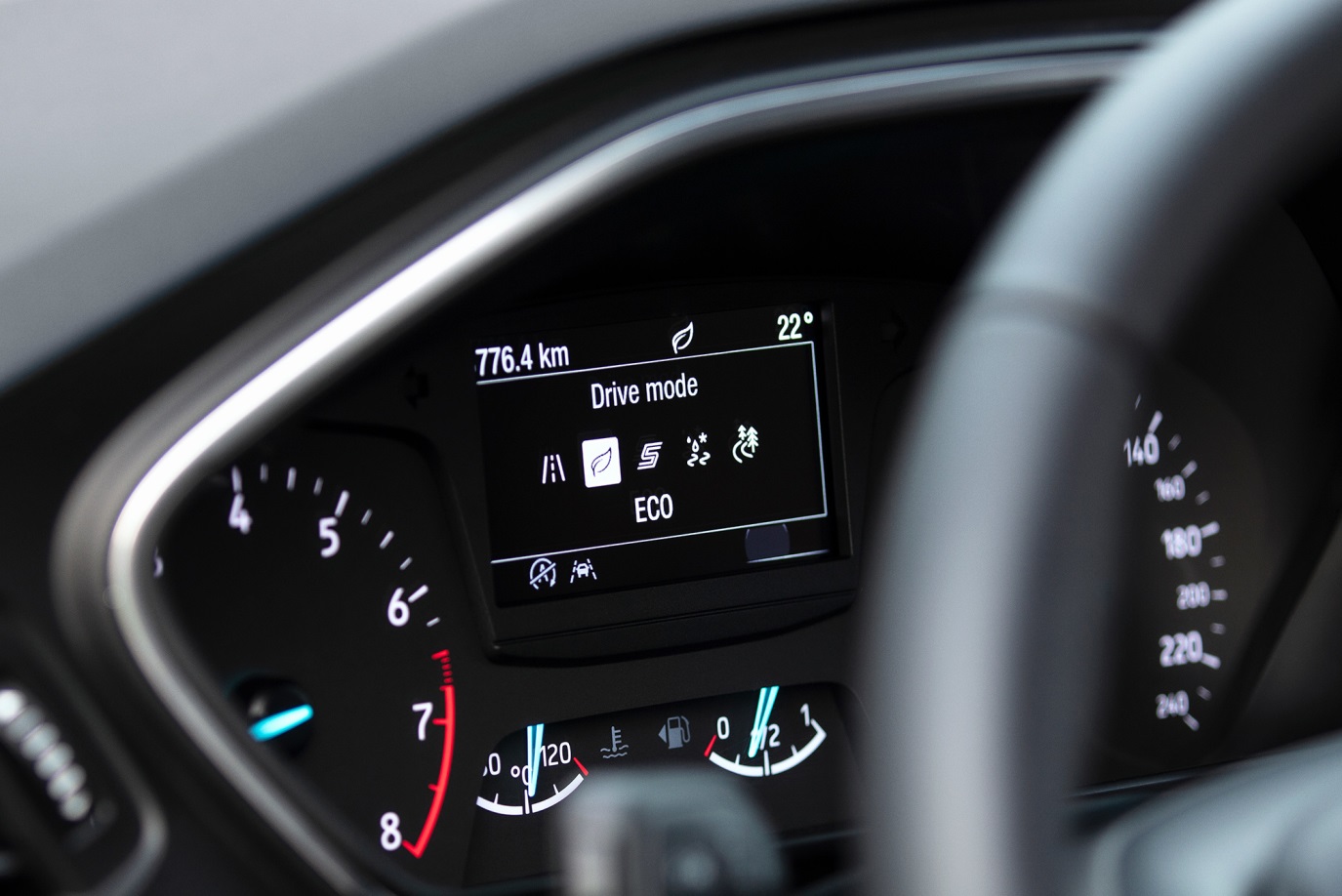 C:\Users\user\Desktop\新增資料夾\623-Car Guide\b39-focus\5bf54ce9ec05c4ef1e000124.jpg