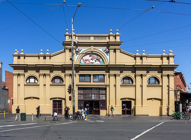 https://upload.wikimedia.org/wikipedia/commons/thumb/5/52/Queen_Victoria_Market%2C_Melbourne%2C_2017-10-29_01.jpg/800px-Queen_Victoria_Market%2C_Melbourne%2C_2017-10-29_01.jpg