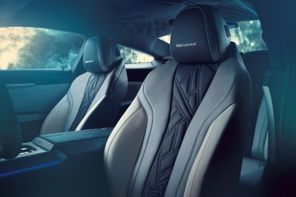 D:\20190123\629-Car Guide\bluesky-half\liQIg8wlwWRZktL.jpg