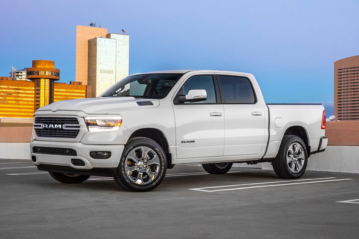 C:\Users\Jialing\Desktop\20190130\630-Car Guide\car of year-half\articleimage_852387.jpg