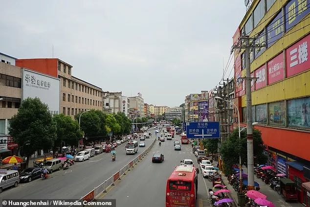 https://mmbiz.qpic.cn/mmbiz_jpg/XIo5icAdibUPKDVygC6k6UEXy9qu5g08ia3UHibw1GjyqcoPkblFlop96Micqxr2kCUp0dttKicJppGsTJmhUCkdyW2Q/640?wx_fmt=jpeg