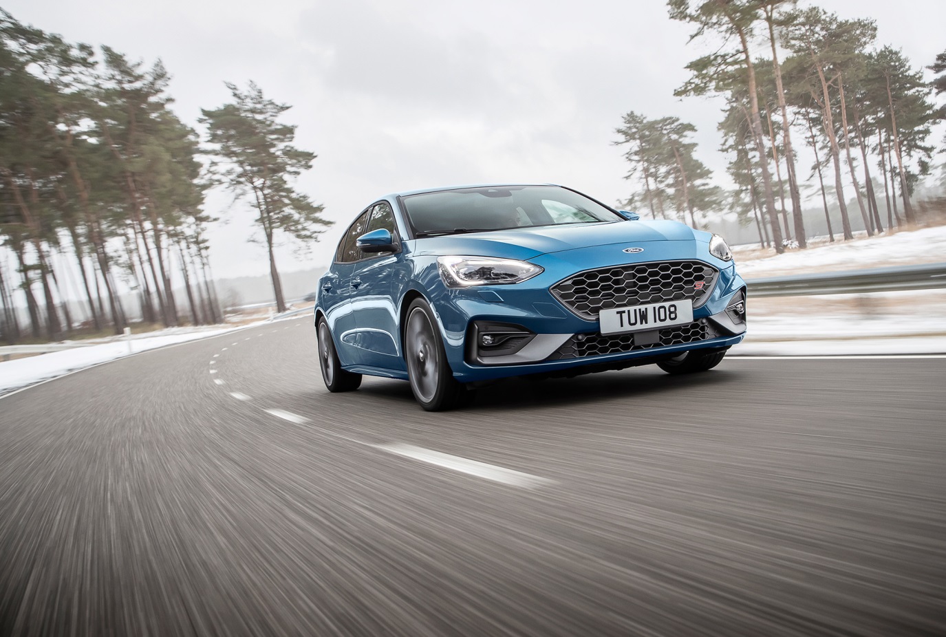 C:\Users\Jialing\Desktop\20190227\634-Car Guide\focus-full\5c6a757aec05c42835000023.jpg
