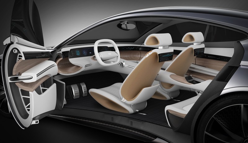 C:\Users\Jialing\Desktop\20190227\634-Car Guide\IF-half\Le Fil Rouge-4.jpg