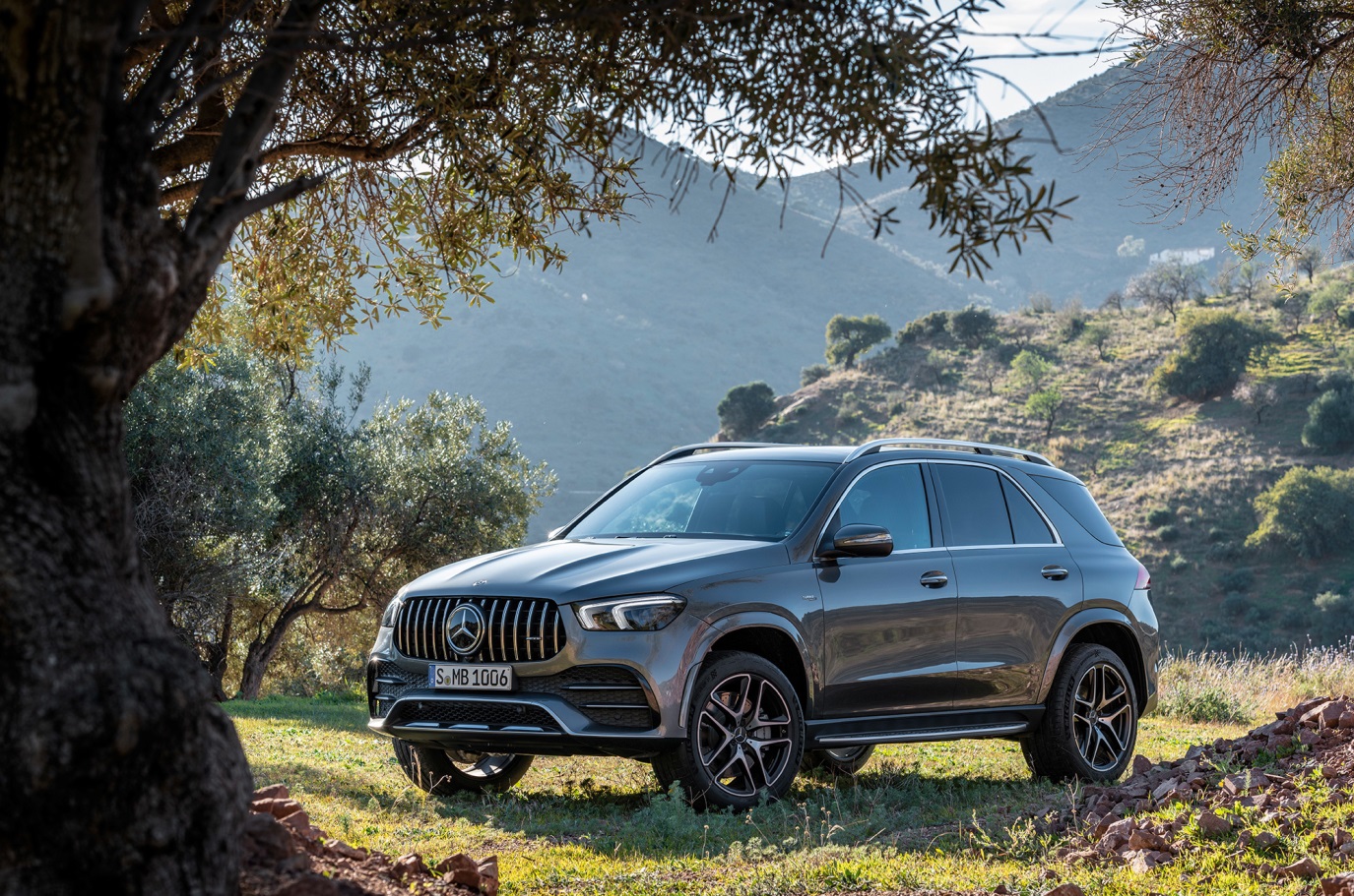 C:\Users\Jialing\Desktop\20190313\636-Car Guide\benz-full\AMG GLE53-3.jpg