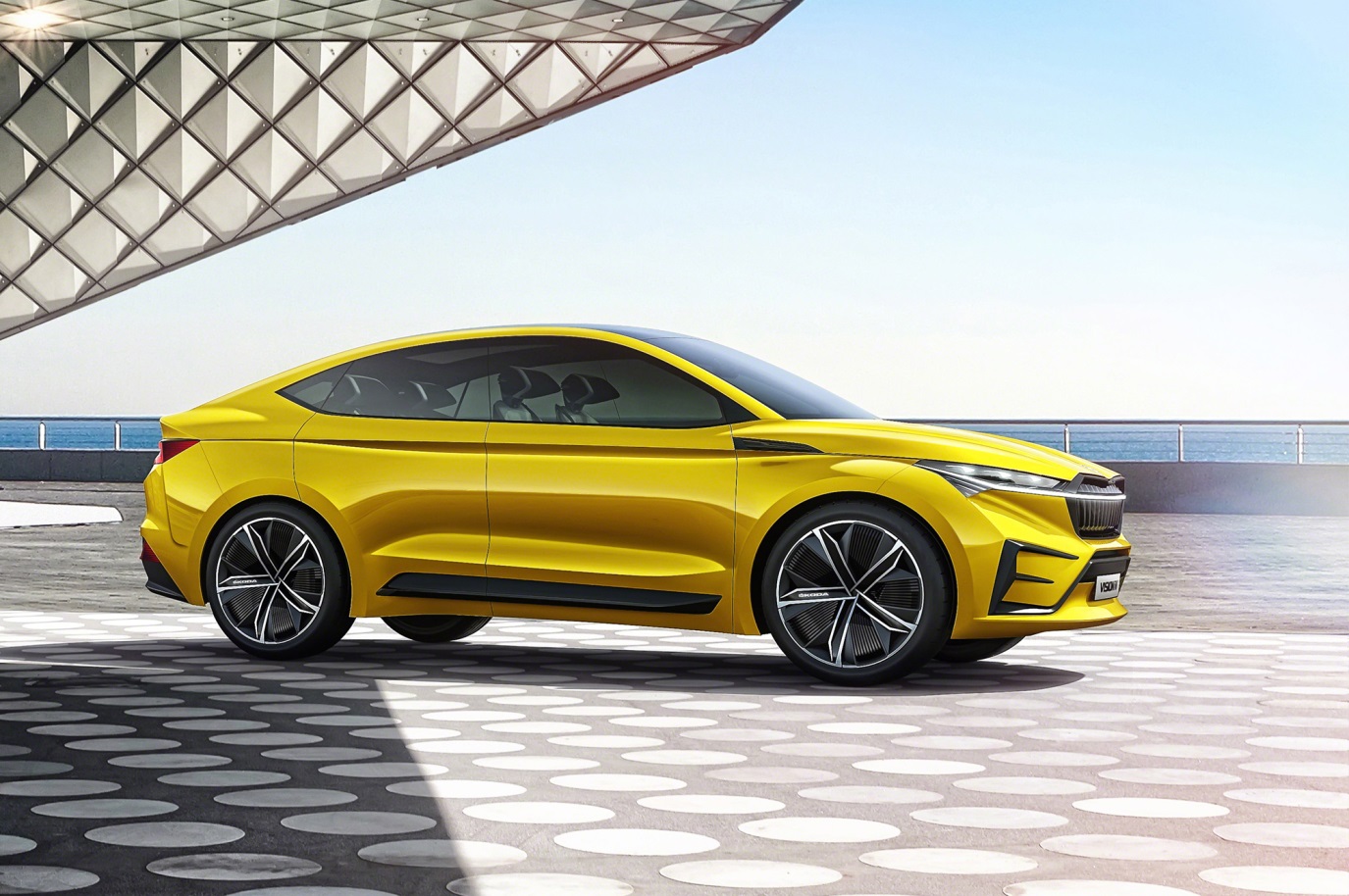 C:\Users\Jialing\Desktop\20190327\638-Car Guide\Concept-2-full\Vision iV-1.jpg