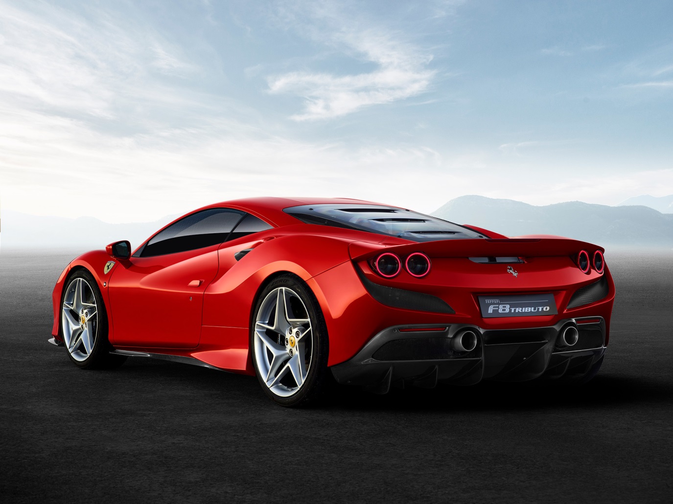 C:\Users\Jialing\Desktop\20190327\638-Car Guide\f8-half\5c77c71dec05c49f2000003a.jpg