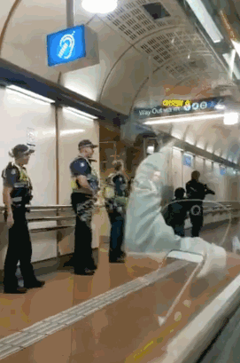 https://mmbiz.qpic.cn/mmbiz_gif/oibAdt57YCEiaTPBGw2hfw6HHhUpCm4IZDtD58wsszSMVHLc2pAtiaeVSLUjibLL9TPoJfT69uharezYpsU3BDLKTw/640?wx_fmt=gif