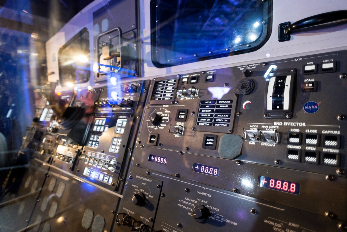 Z:\637-20190323\Final\B Section\B07\NASA - A Human Adventure - Bangkok - Jouni Salo - 40220 - 20150201.jpg