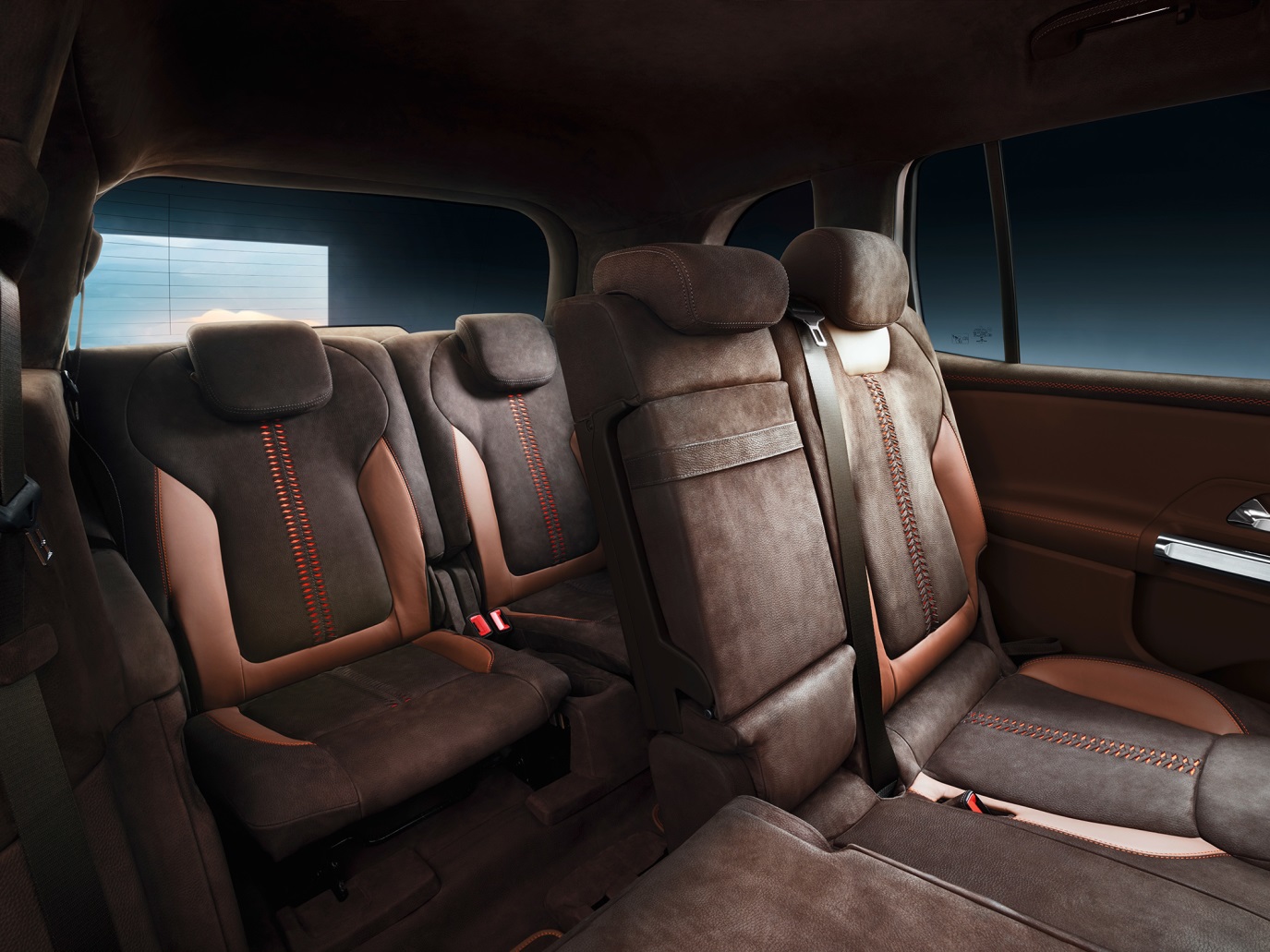 C:\Users\Jialing\Desktop\20190508\Car Guide\GLB-full\5cb49162ec05c4c03f00012e.jpg