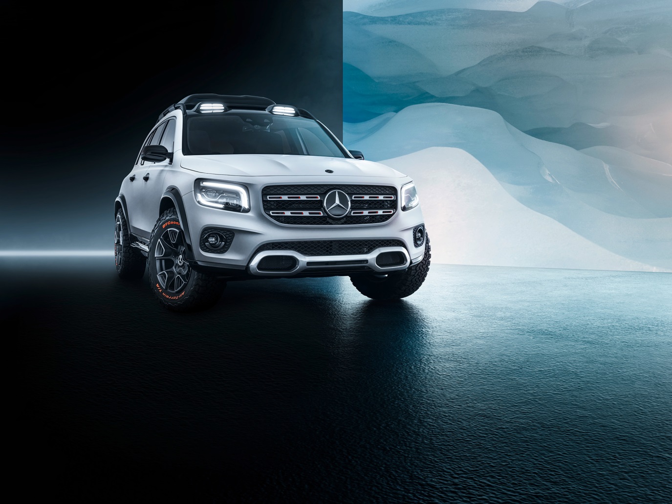 C:\Users\Jialing\Desktop\20190508\Car Guide\GLB-full\5cb4915dec05c4c03f000051.jpg