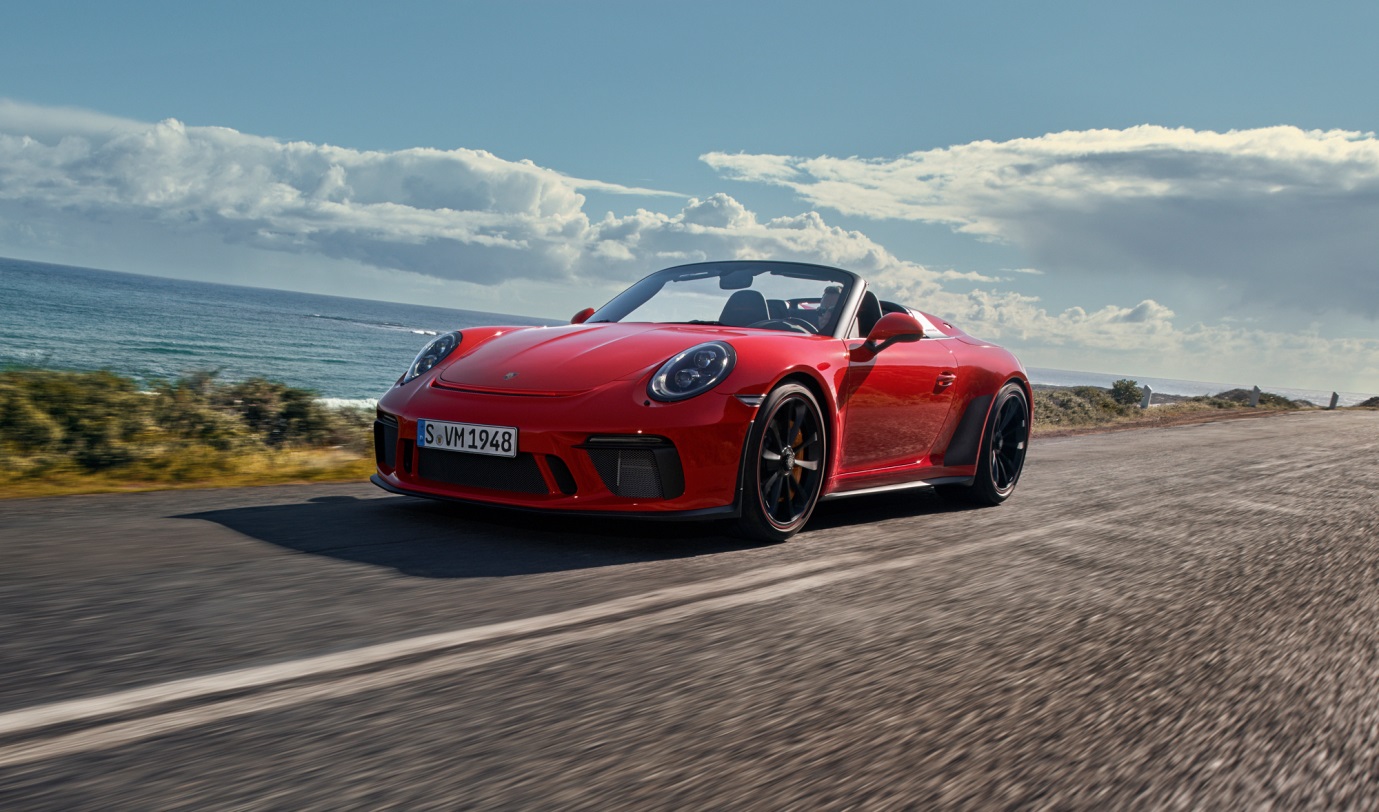 C:\Users\Jialing\Desktop\20190522\Car Guide\911-芛唳\5cb84a57ec05c45d6800001e.jpg