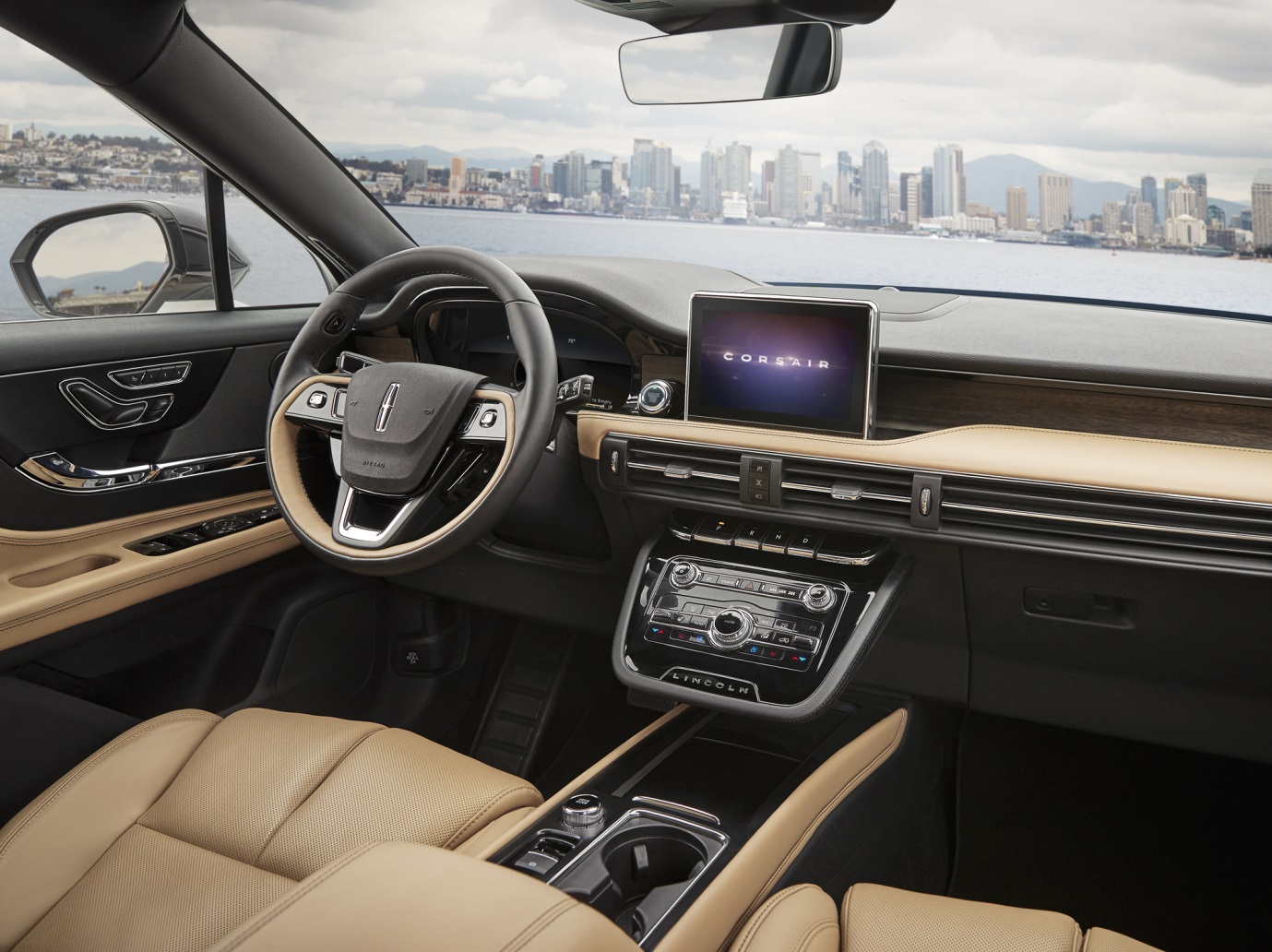 C:\Users\Jialing\Desktop\20190522\Car Guide\Corsair-圉唳\5cb80731ec05c44949000196.jpg