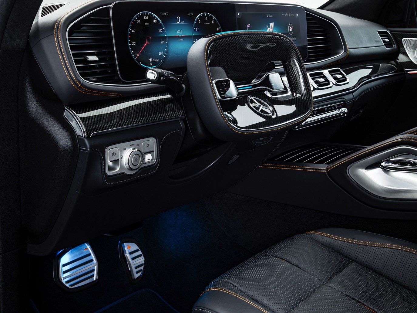 C:\Users\Jialing\Desktop\0612\20190612\Car Guide\esf-頭版\5ce26bb3ec05c49f3100008c.jpg