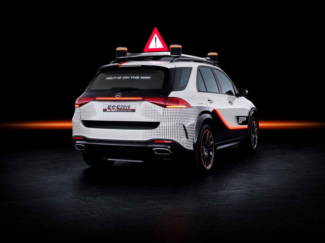 C:\Users\Jialing\Desktop\0612\20190612\Car Guide\esf-頭版\5ce26bb2ec05c49f3100007c.jpg