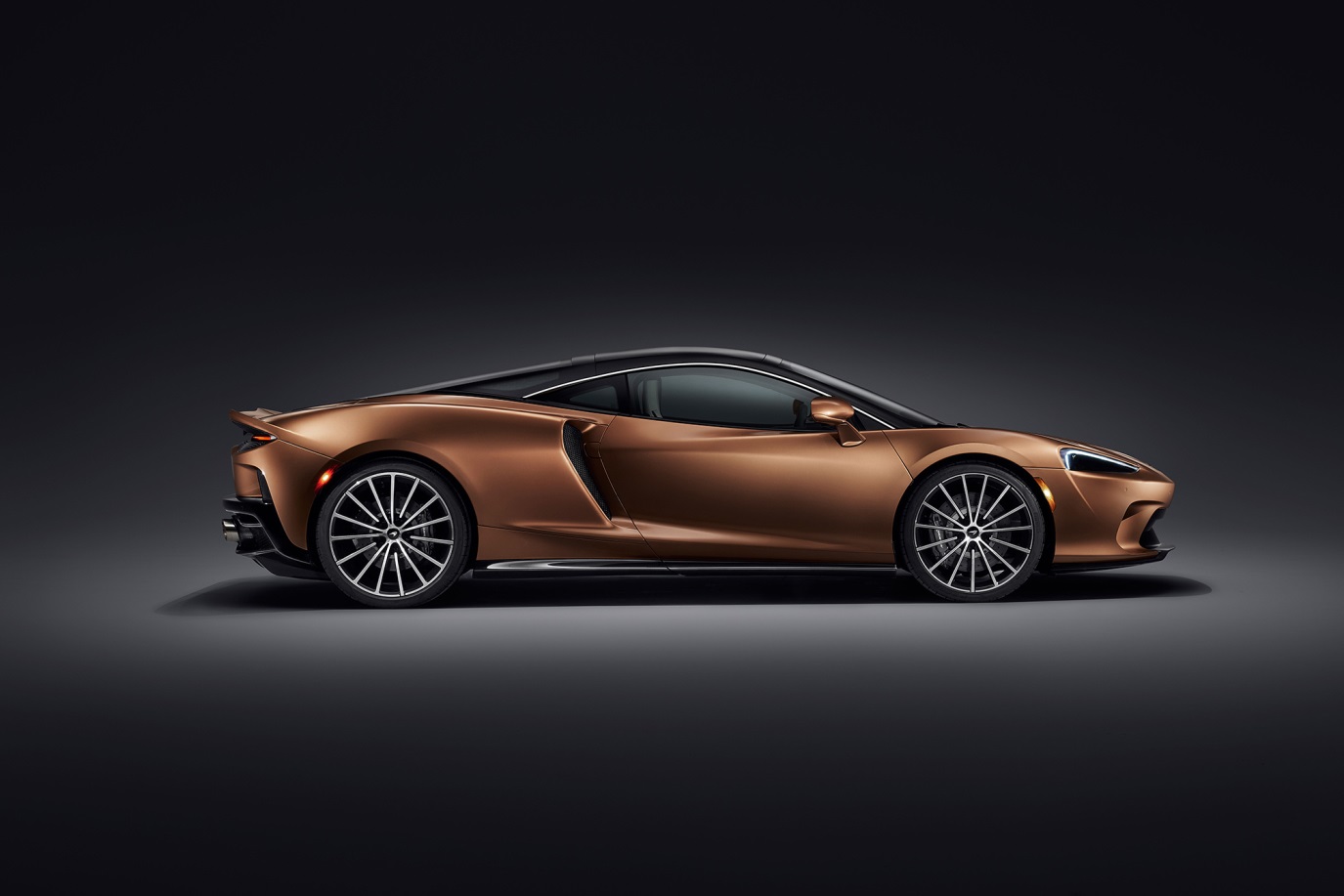 C:\Users\Jialing\Desktop\20190529\Car Guide\McLaren GT-full\5cdc078dec05c4755b0000bd.jpg