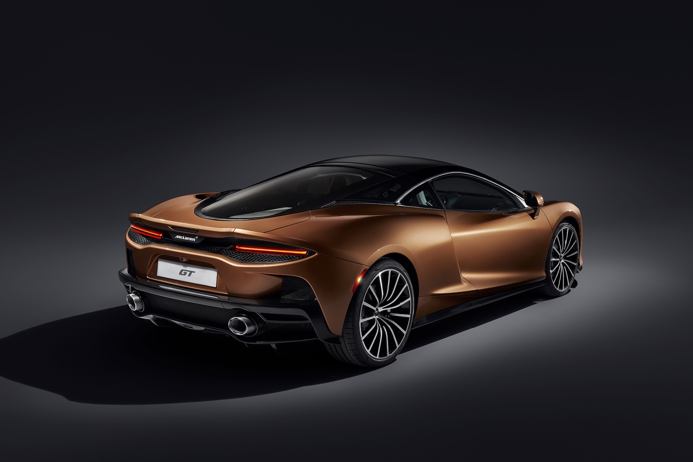C:\Users\Jialing\Desktop\20190529\Car Guide\McLaren GT-full\5cdc078eec05c4755b0000ee.jpg