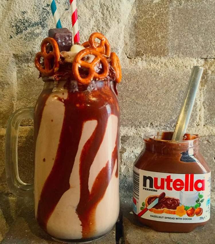 E:\648-20190608\Final\B Section\B10 環遊世界\Salted-Pretzel-Nutella-Fudge-Shake.jpg