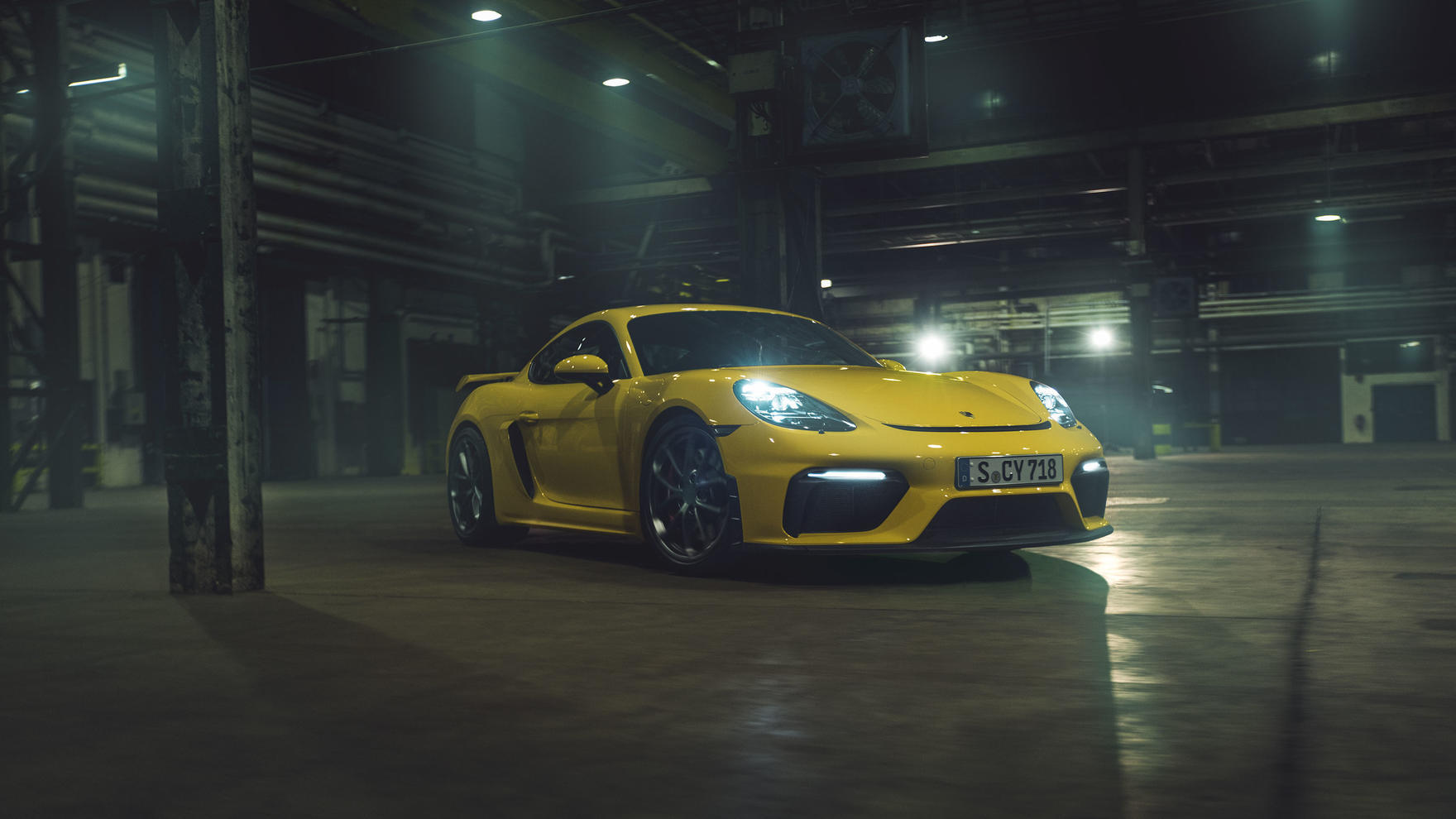 C:\Users\Jialing\Desktop\发给墨尔本20190710周三\车\Car Guide\718-四分之三\5d0897e3ec05c4fd30000145.jpg