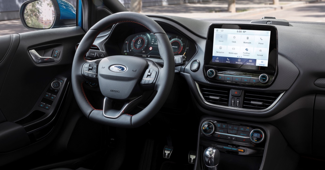 C:\Users\Jialing\Desktop\Renee 给墨尔本文章 7月23日周三\发给墨尔本20190717周三\车\Car Guide\puma-half\5d13097fec05c4b16c00021a.jpg