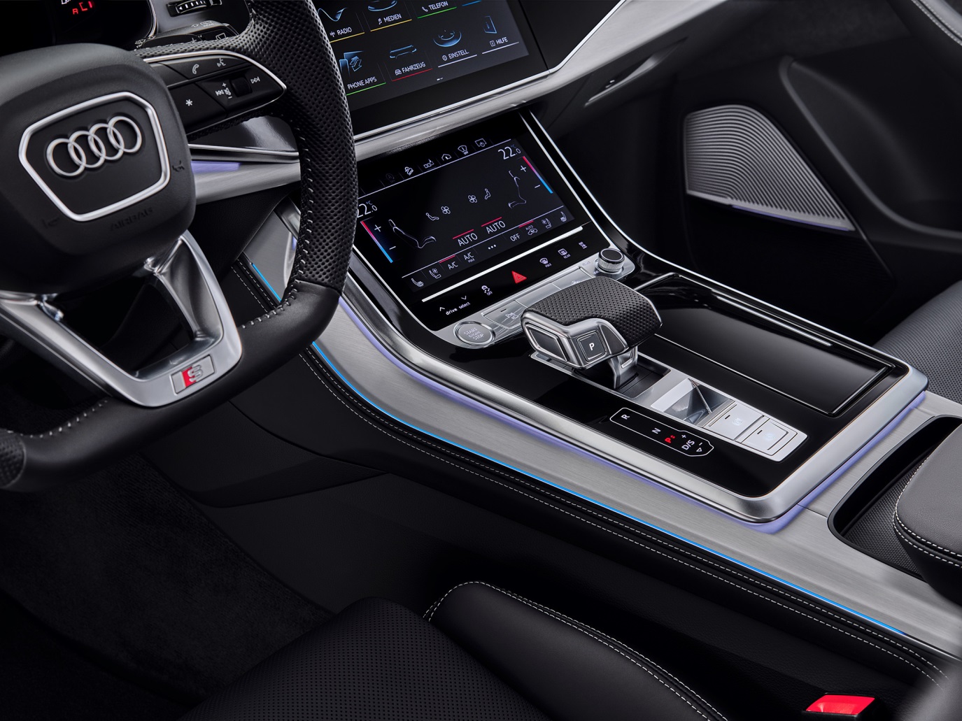 C:\Users\Jialing\Desktop\Renee 給墨爾本文章 7月23日周三\發給墨爾本20190717周三\車\Car Guide\SQ8\5d021b98ec05c4e37600015b.jpg