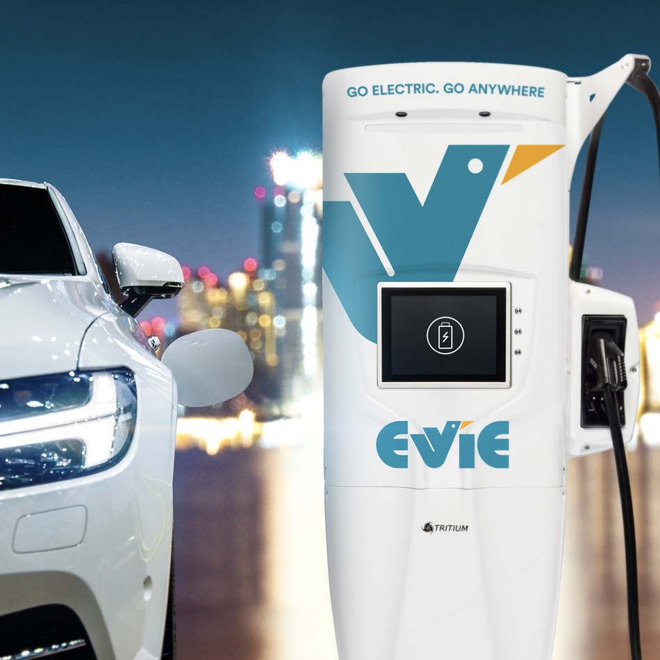 Z:\655-20190727\Final\B Section\B37-40 car guide\ev-half\1.jpg