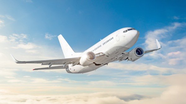 一提起航空公司的商务舱、头等舱，估计大家第一个反应就是：很贵很奢华。但是只要坐过了商务舱，就很难有人能够抵挡住它的舒适诱惑。图文无关。