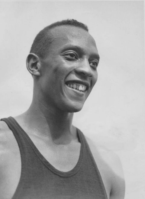 美國田徑傳奇傑西歐文斯（Jesse Owens）。