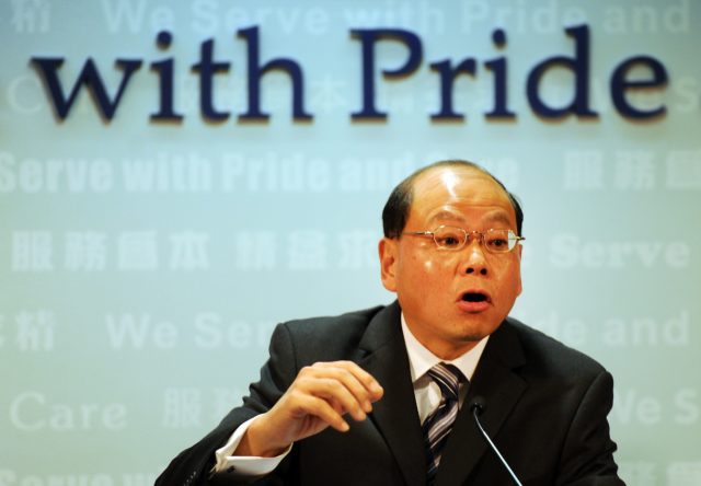 香港前警務處長曾偉雄（圖片來源： LAURENT FIEVET/AFP via Getty Images)