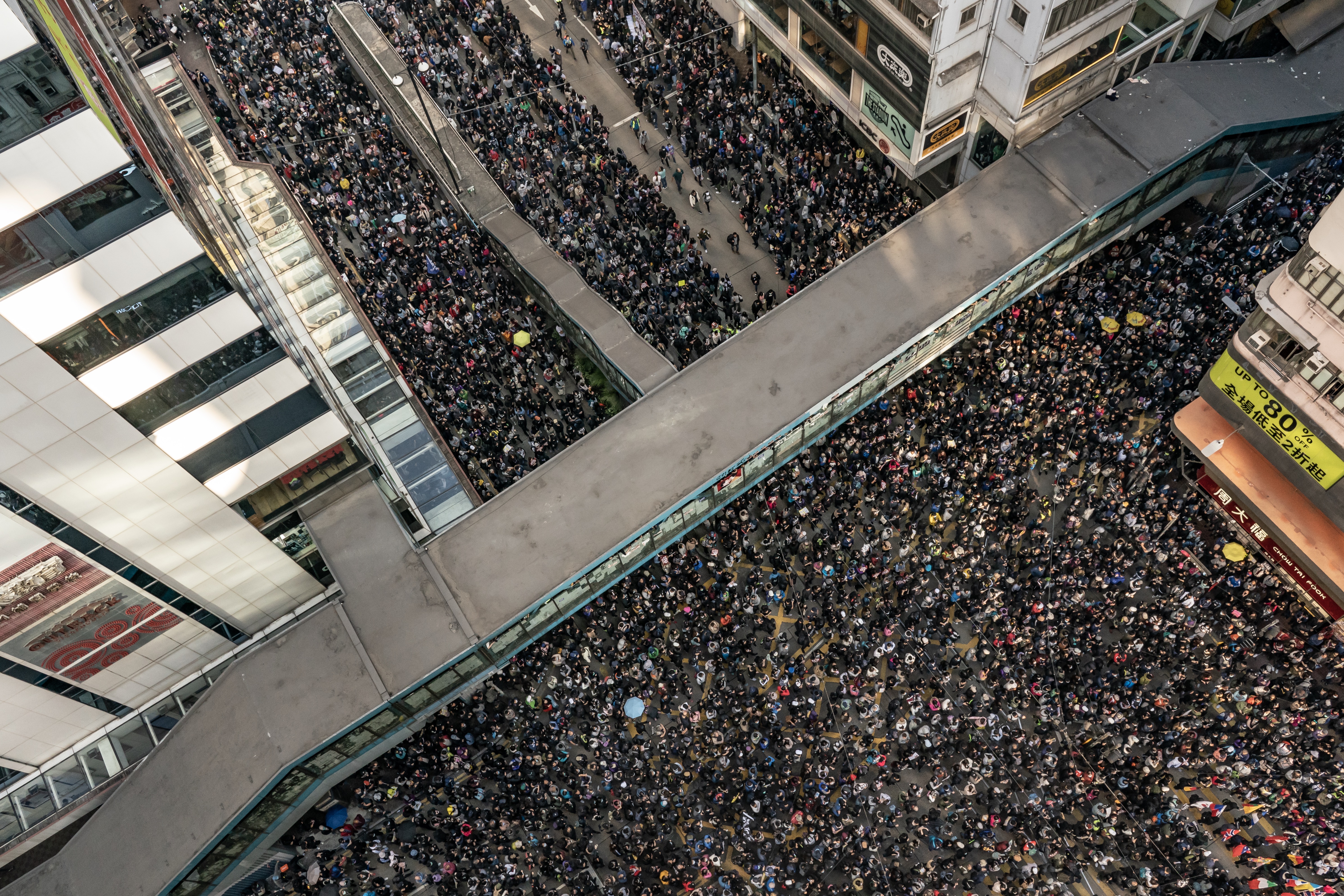 12月8日反送中遊行突破80萬人