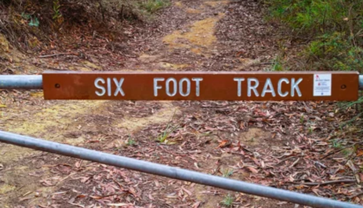 Six Foot Track