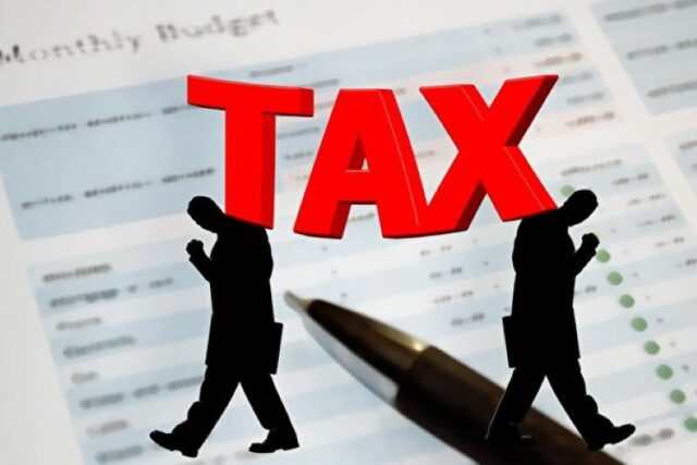 税、tax